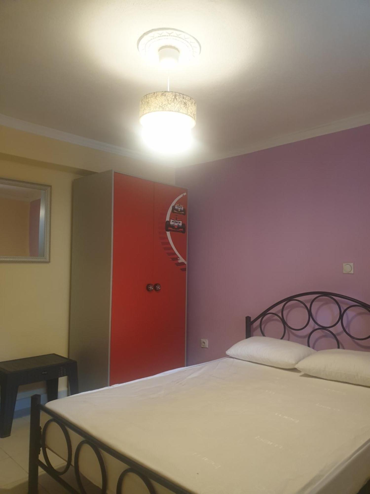 Plaza Apartments Vrasná エクステリア 写真